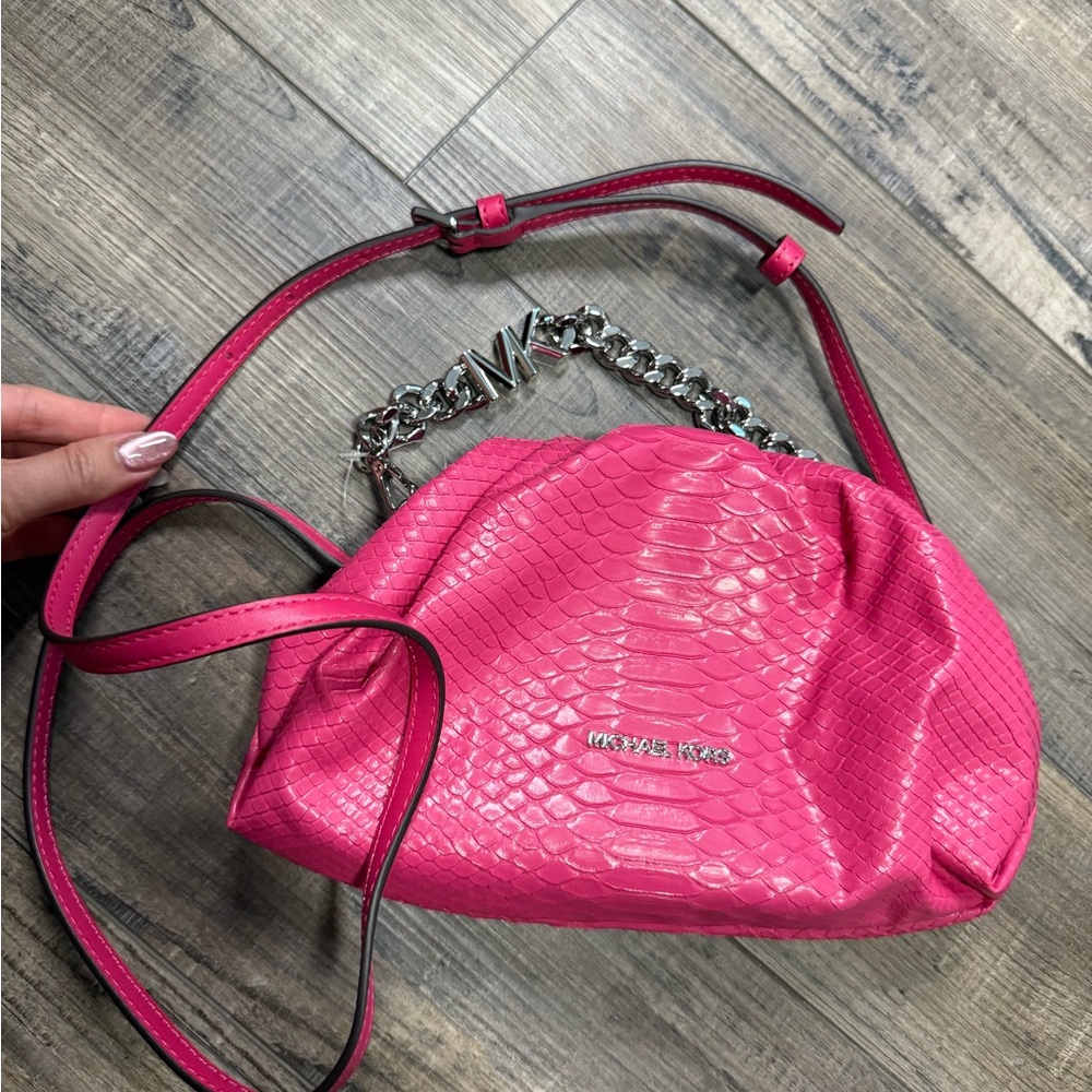 Michael Kors Pink Textured Shoulder Bag